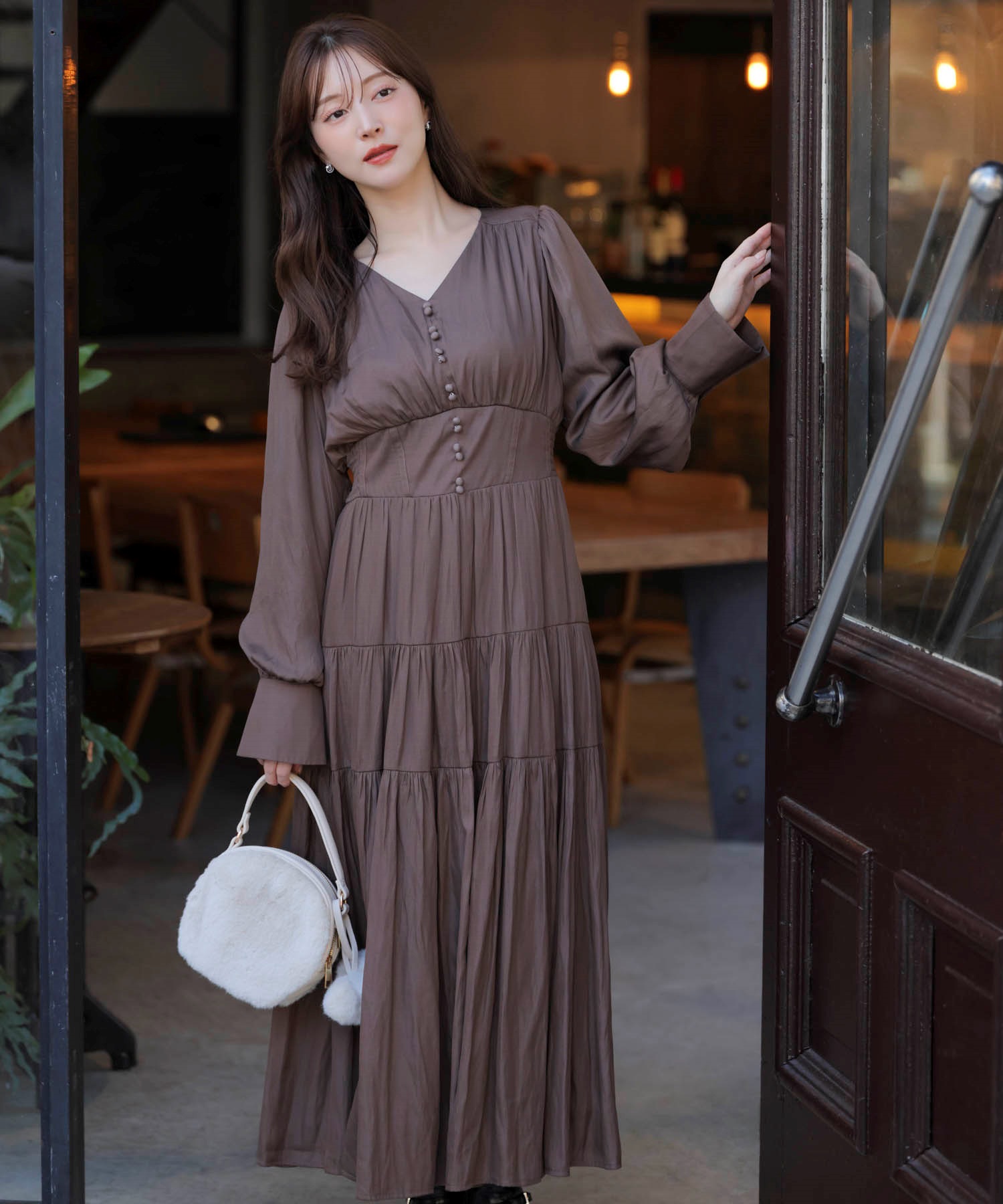 ティアードサテンワンピース | ロングワンピース | NOELA OFFICIAL WEB