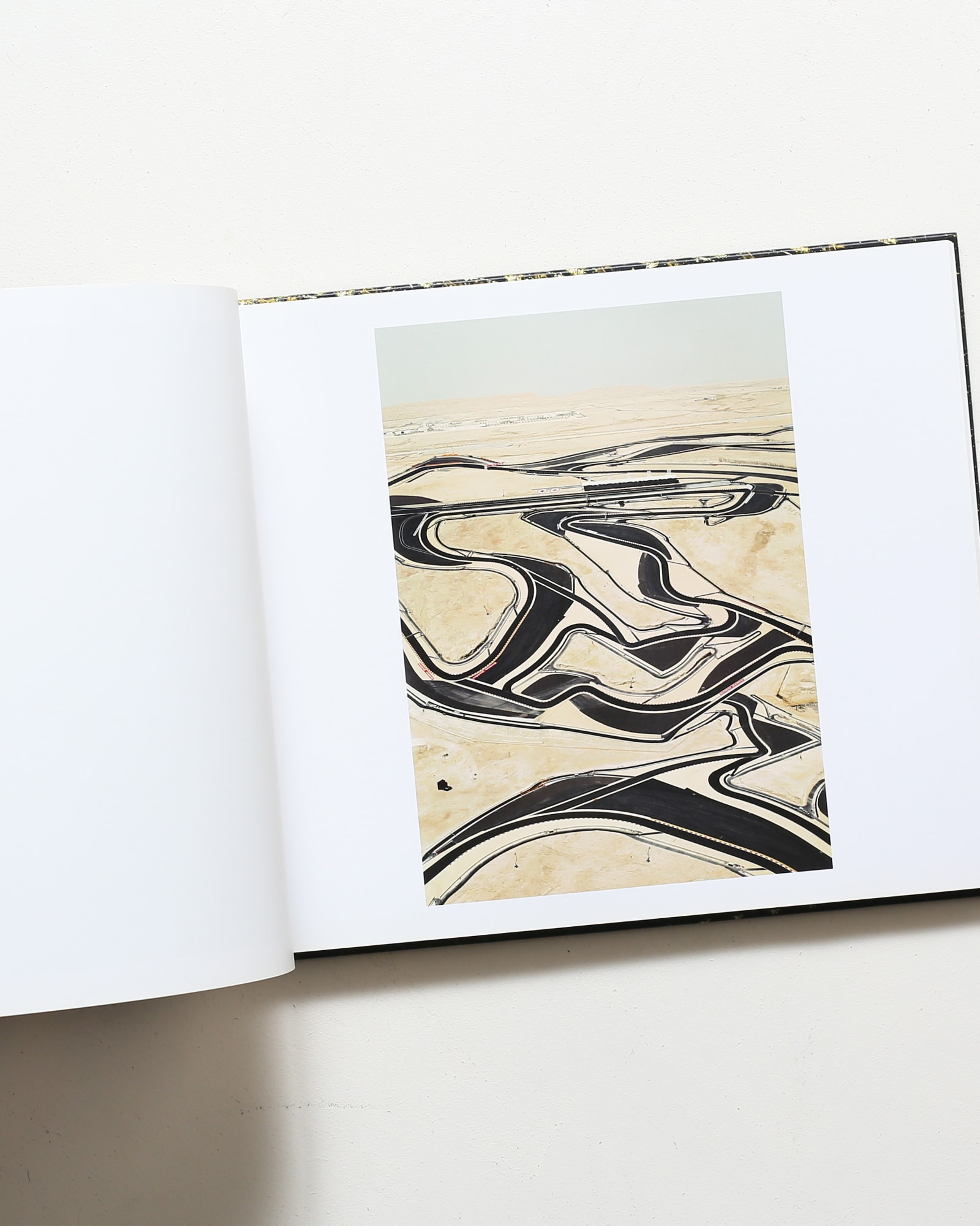 Andreas Gursky アンドレアス・グルスキー展 | nostos books ノストス