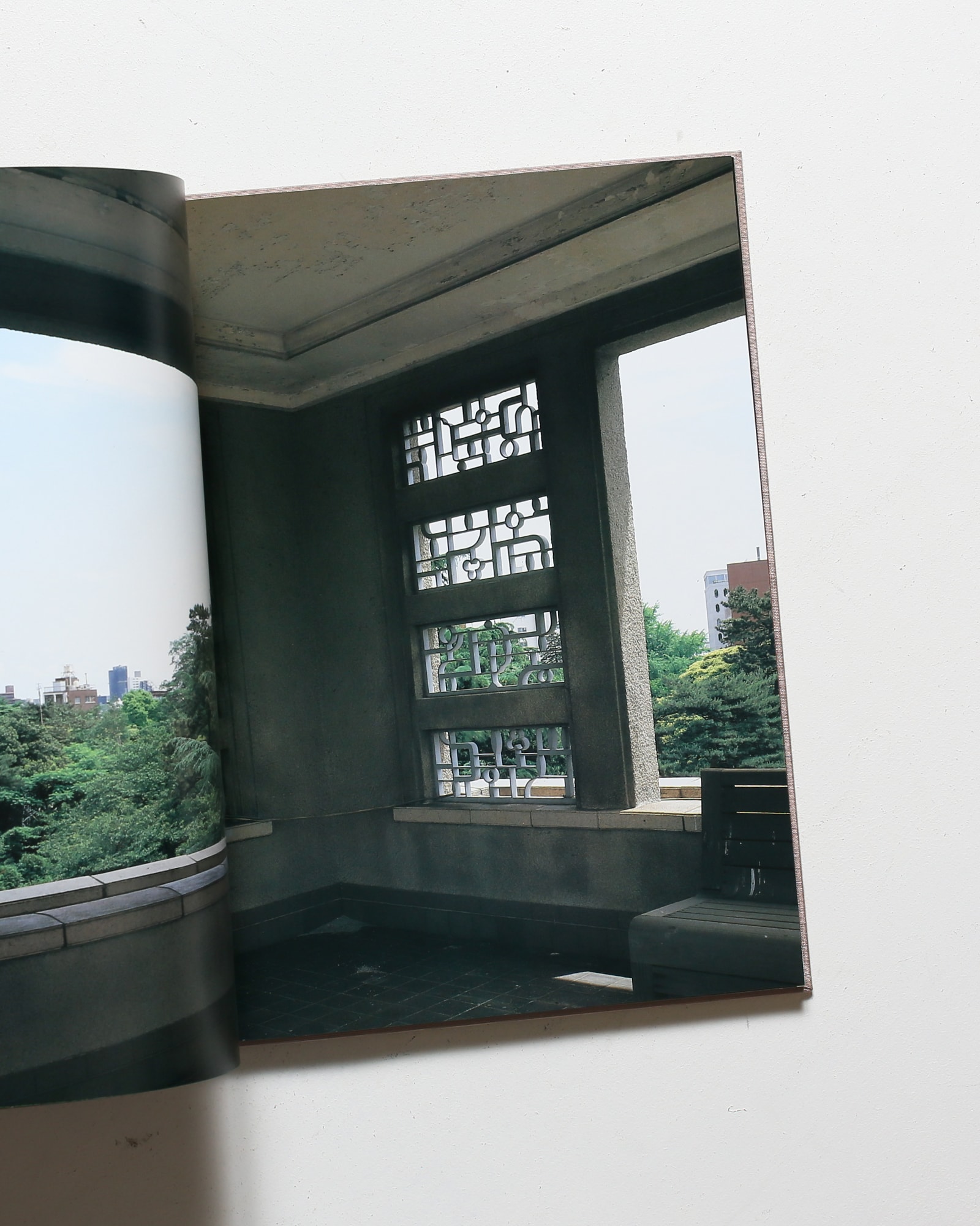 アール・デコの館 旧朝香宮邸 | 増田彰久 | nostos books ノストスブックス