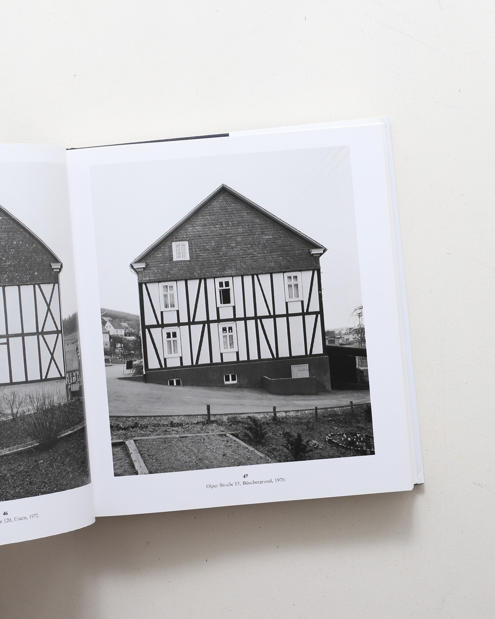 Framework Houses | Bernd Becher, Hilla Becher | nostos books