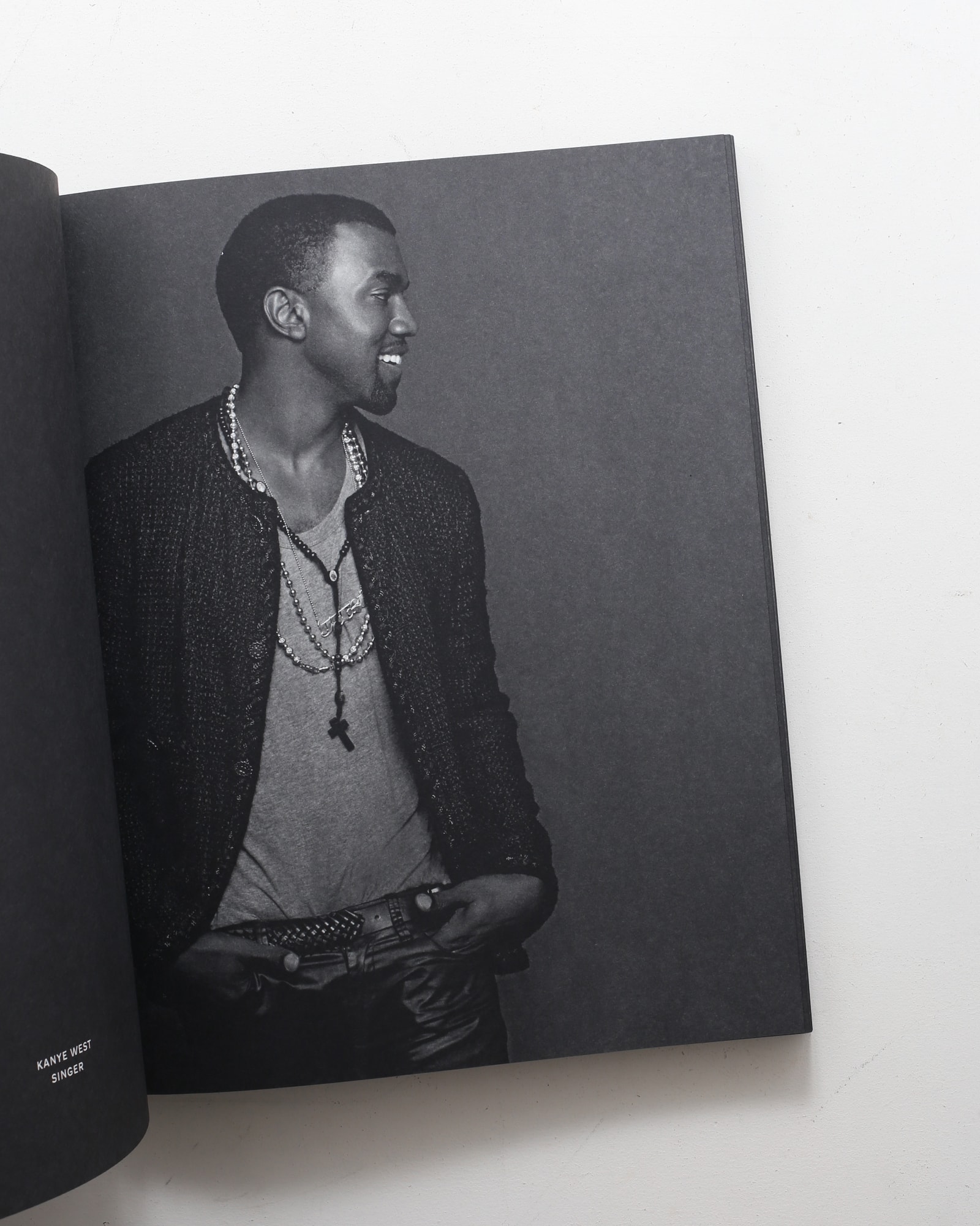 アート・デザイン・音楽 THE LITTLE BLACK JACKET アート・デザイン