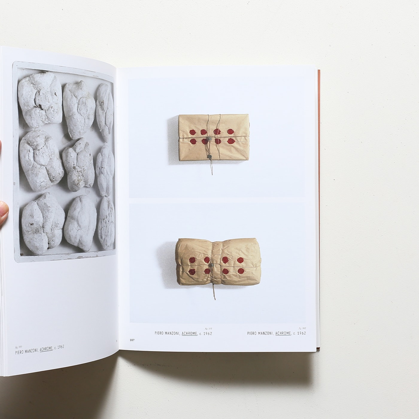 Manzoni: Azimut | ピエロ・マンゾーニ | nostos books ノストスブックス