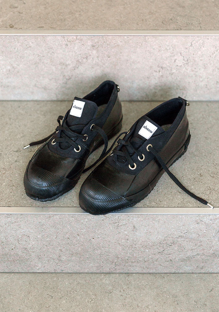 NOVESTA（ノヴェスタ / ノベスタ） 公式ストア通販 - RUBBER SNEAKER