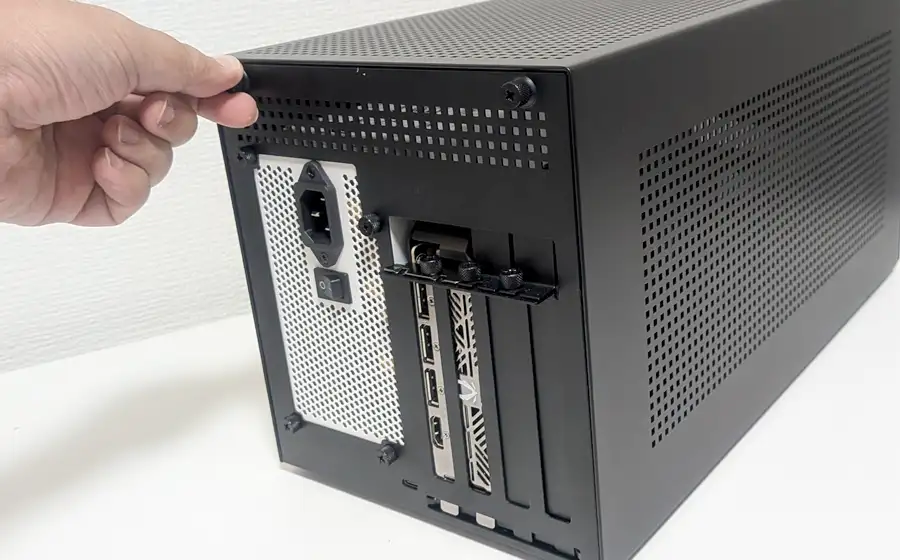 Razer Core X V2 実機レビュー 外付けGPUでビジネスPCがゲーミングPCに