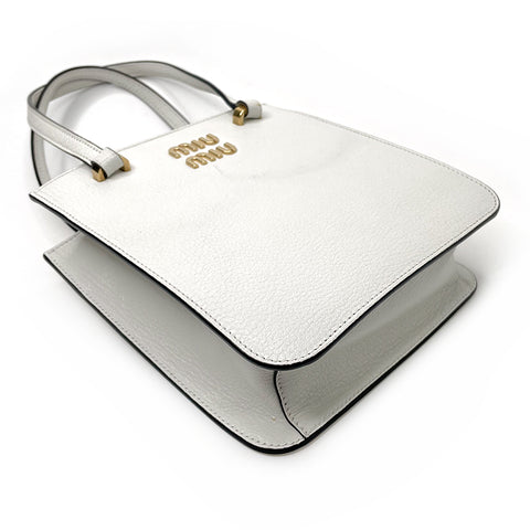 ミュウ ミュウ Miu Miu マドラス レザー スクエアバッグ ショルダー