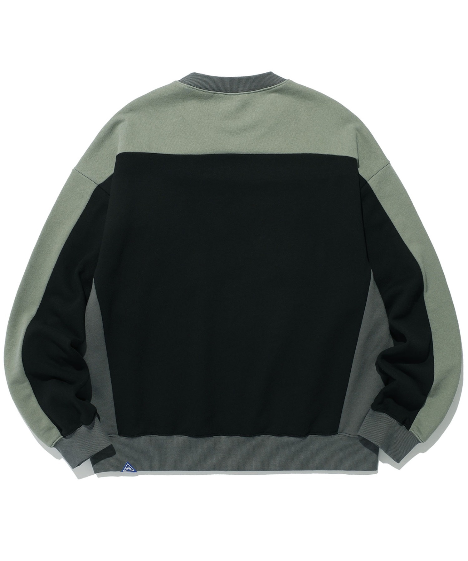 A'GEM/9 × .kom『ISTKUNST/イストクンスト』 SPORTY LINE LOGO