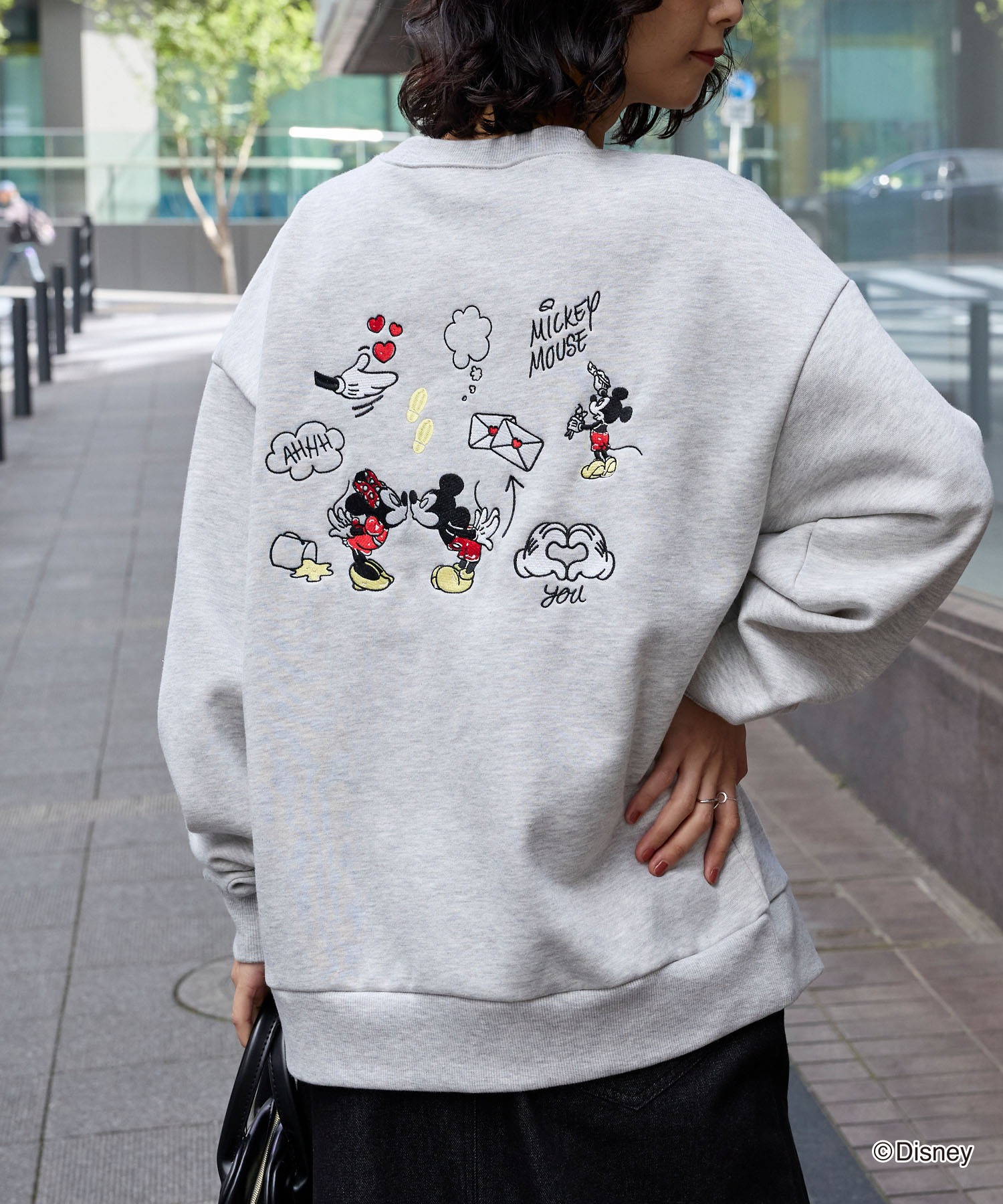 Disney】別注 Mickey&Minnie ミッキー＆ミニー/グラフィック 刺繍 裏