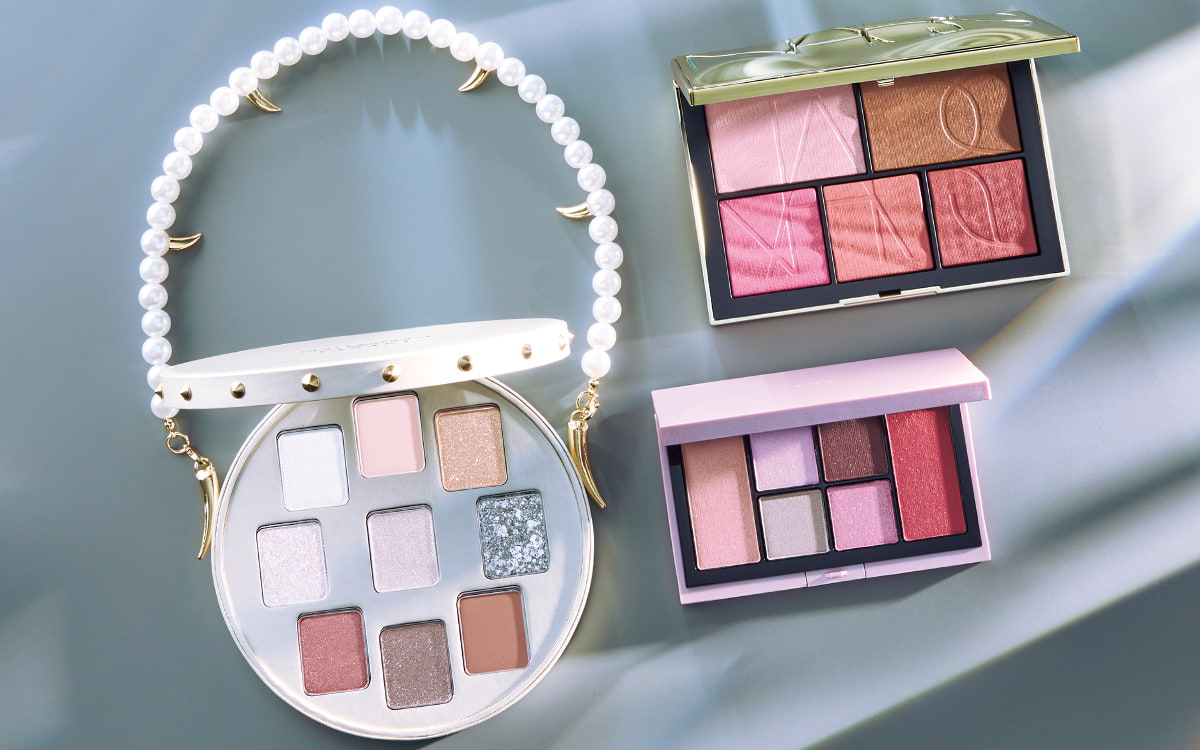 ホリデーコスメ2024】期間限定「マルチパレット」3選｜間違いのない色