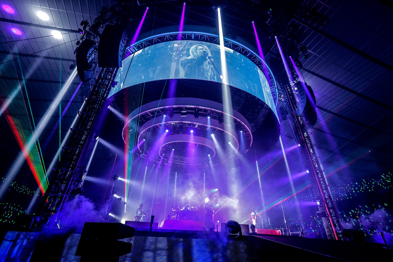 L'Arc-en-Ciel、センターステージから感謝の思い届けた30周年ツアー