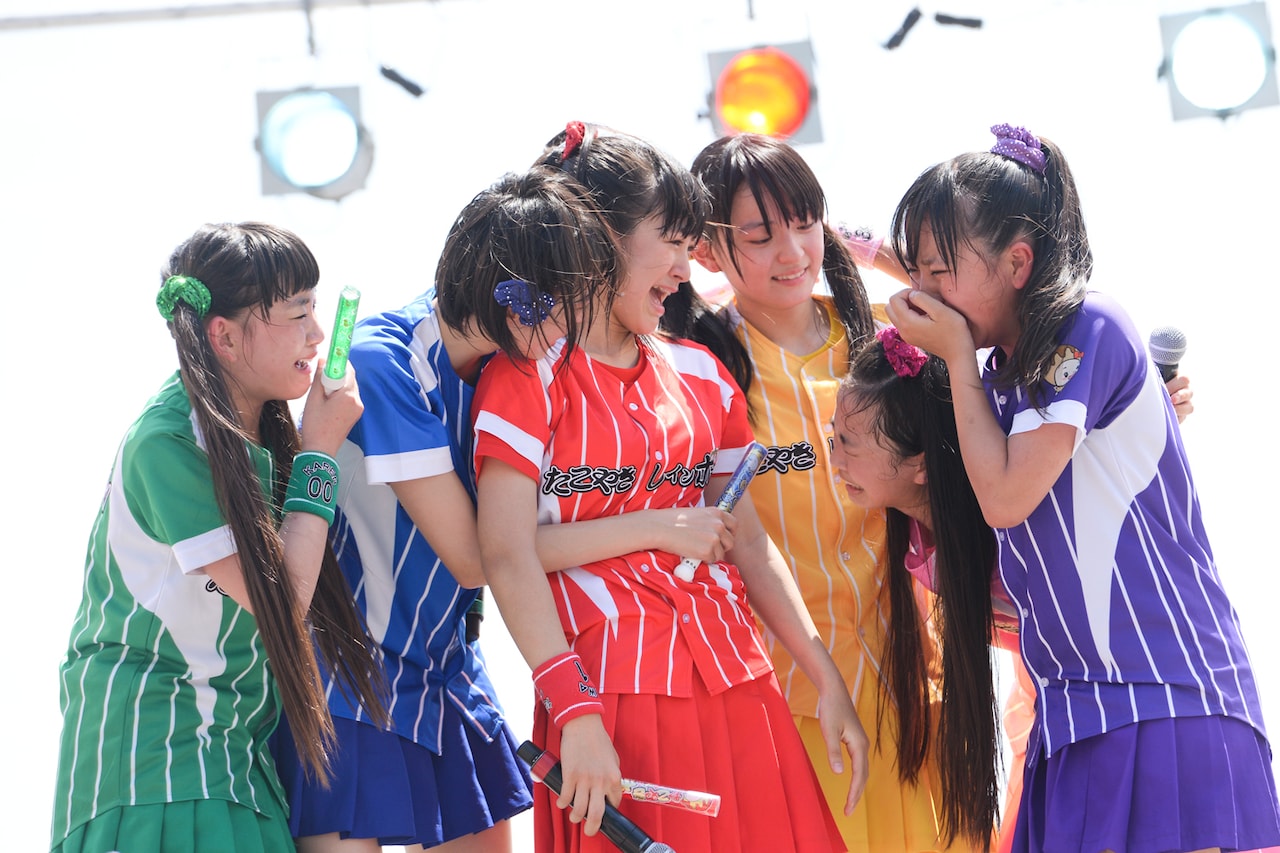 たこ虹、涙の奈良崎ラストライブ＆堀くるみがリーダー就任 - 音楽ナタリー