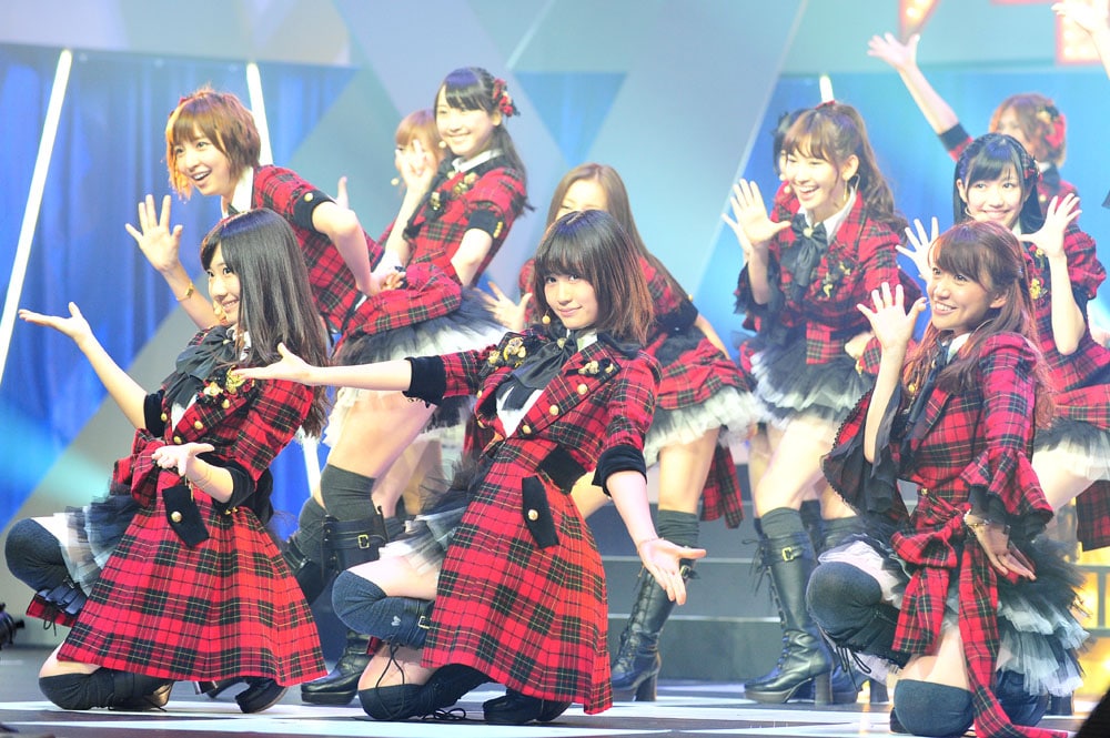 ぱちんこAKB48オリジナル曲「重力シンパシー」一般発売 - 音楽ナタリー