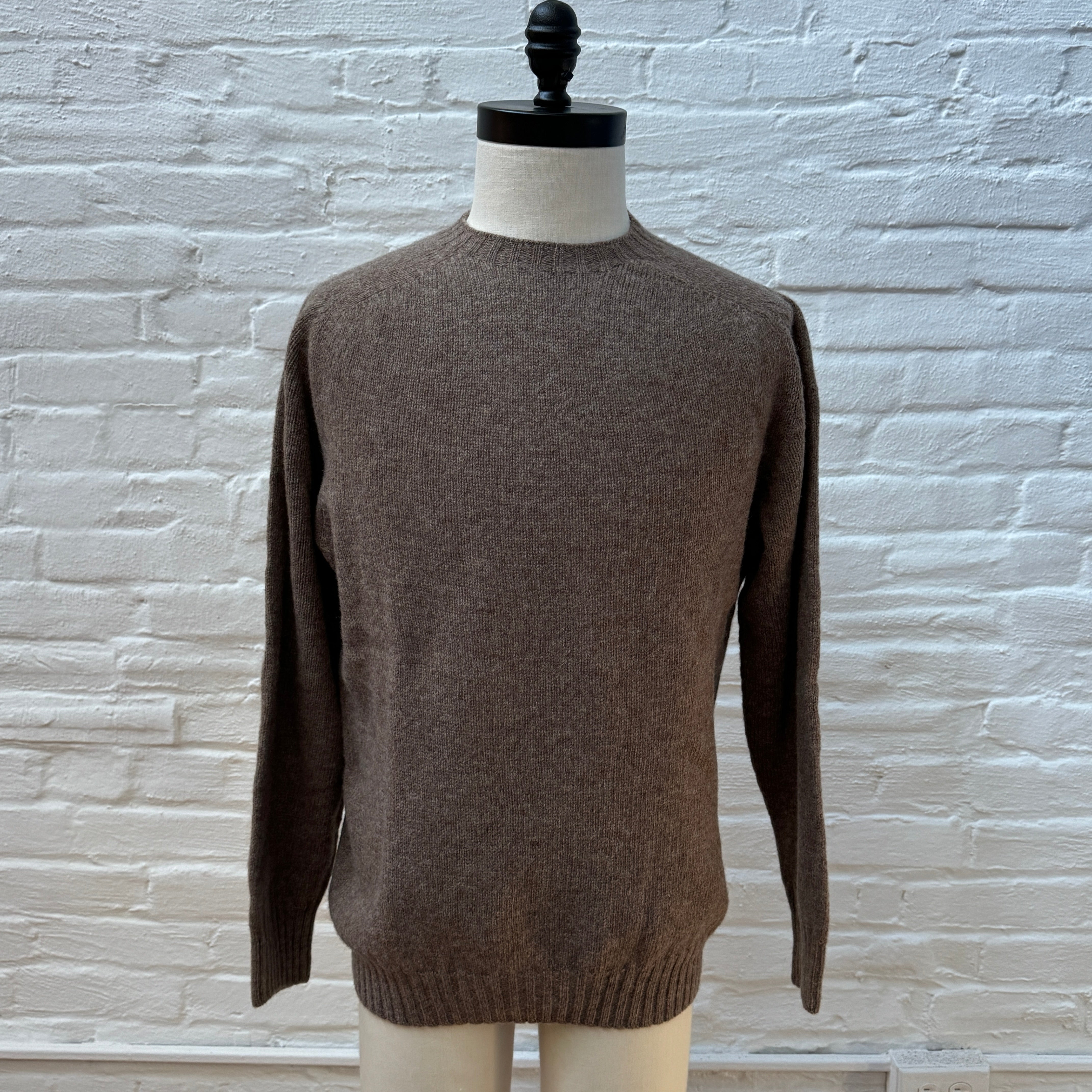 Harley of Scotland Shetland Crewneck Sweater - Nutmeg – Old House