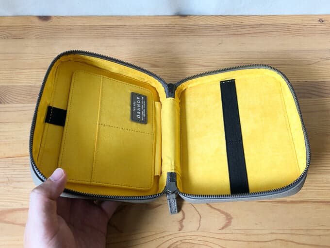 ガジェットもオシャレに持ち運びたい！本格レザーのガジェットポーチ