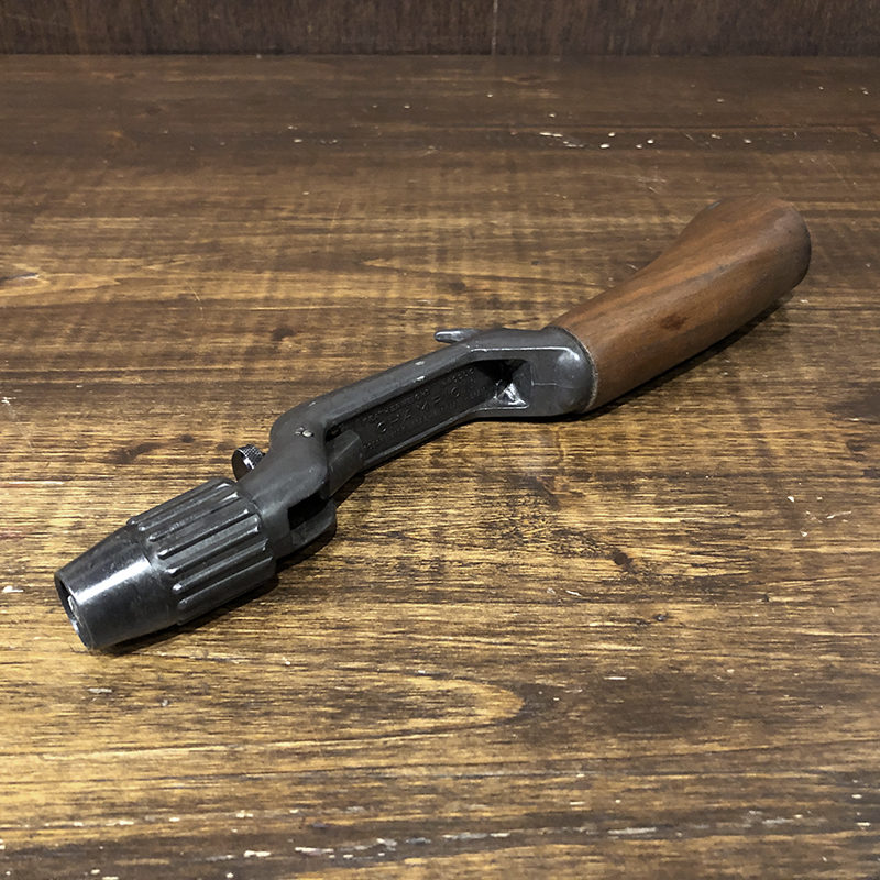 Featherweight Champion Grip Original hatchet Wood Gun Type Rod