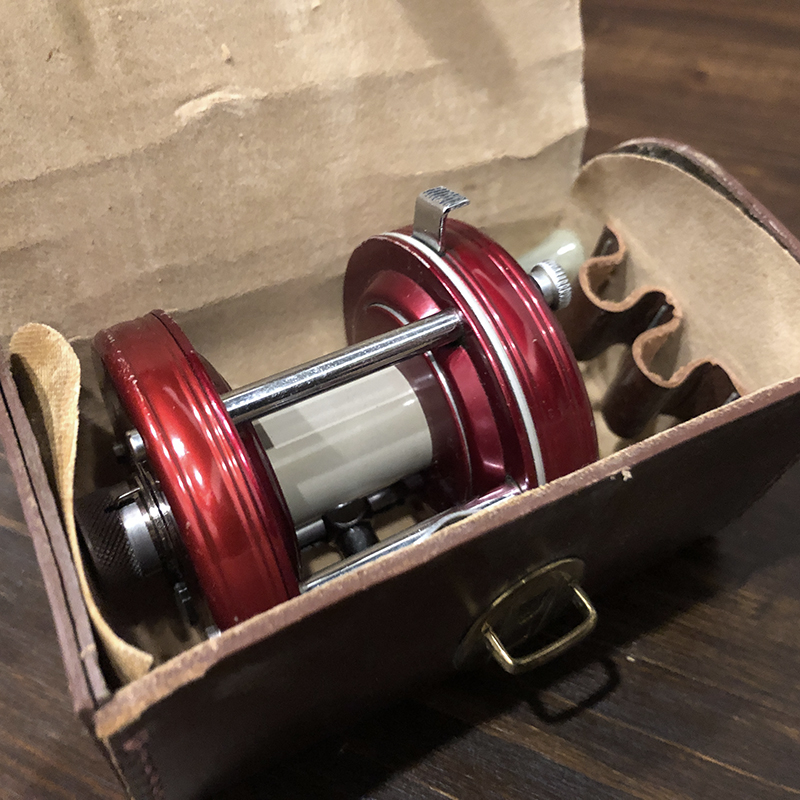 Abu Record Ambassadeur 5000 Svangsta Red With Case アブ レコード