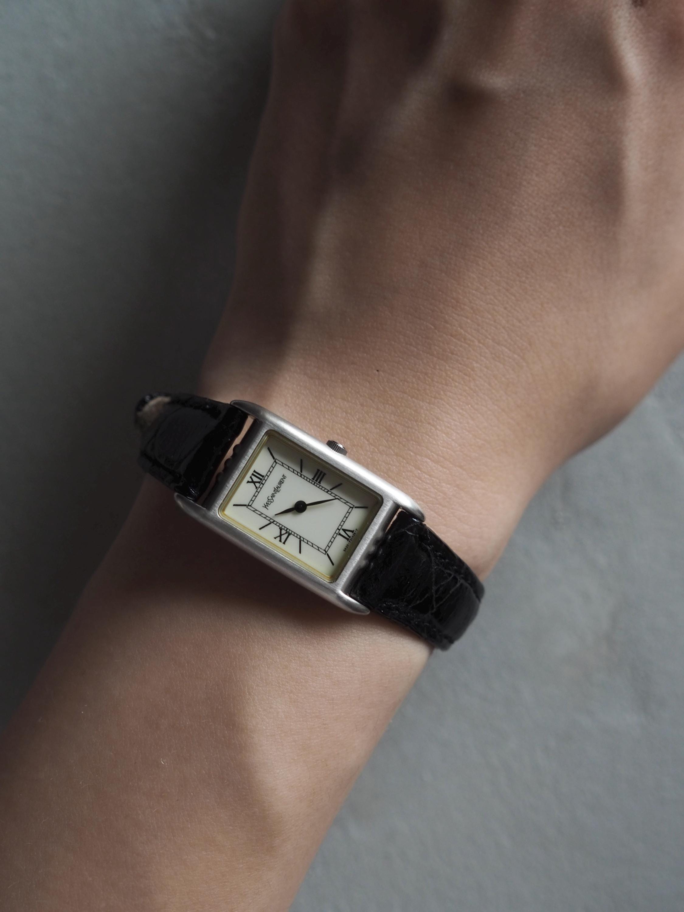 Yves Saint Laurent サンローラン YSL スクエア ウォッチ 腕時計