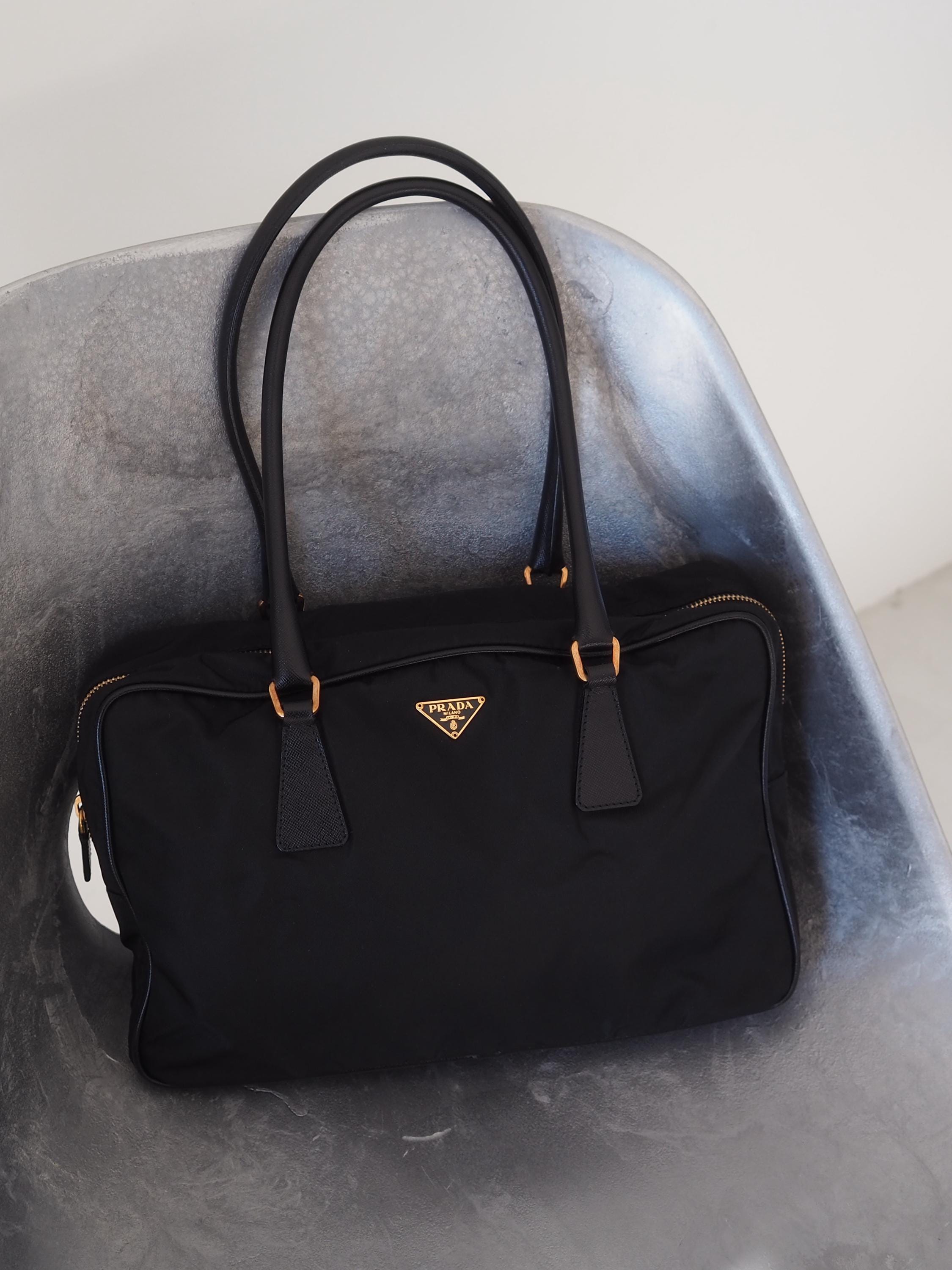 PRADA プラダ ヴィンテージ ナイロン 三角ロゴ ハンドバッグ ブラック