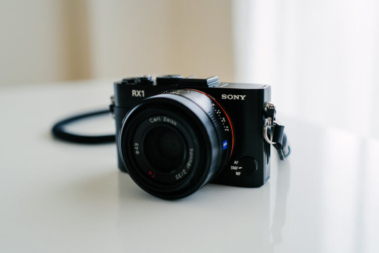 今さらだけどSONYのフルサイズコンデジRX1を中古で買いました