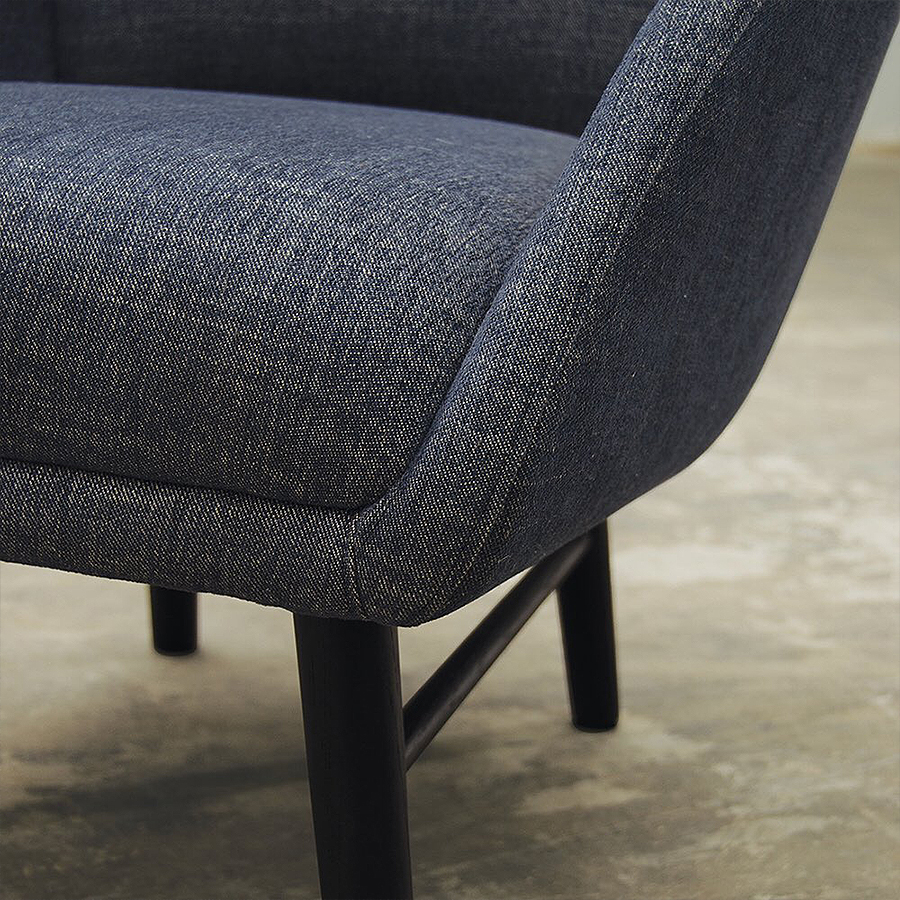 モーダ・エン・カーサ ポッド ラウンジチェア / POD chair