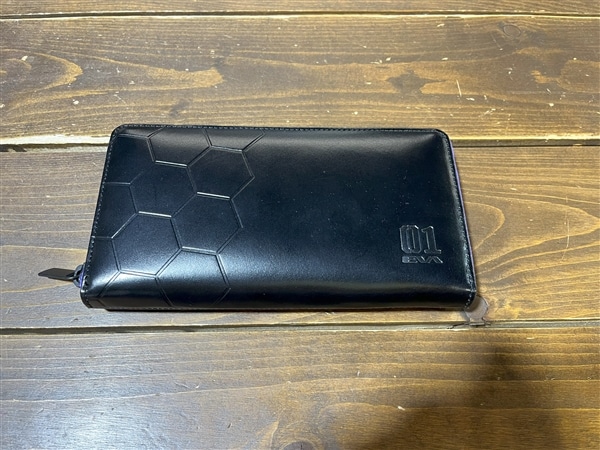 EVANGELION(エヴァンゲリオン)ロングウォレット！ この質感は、まるで