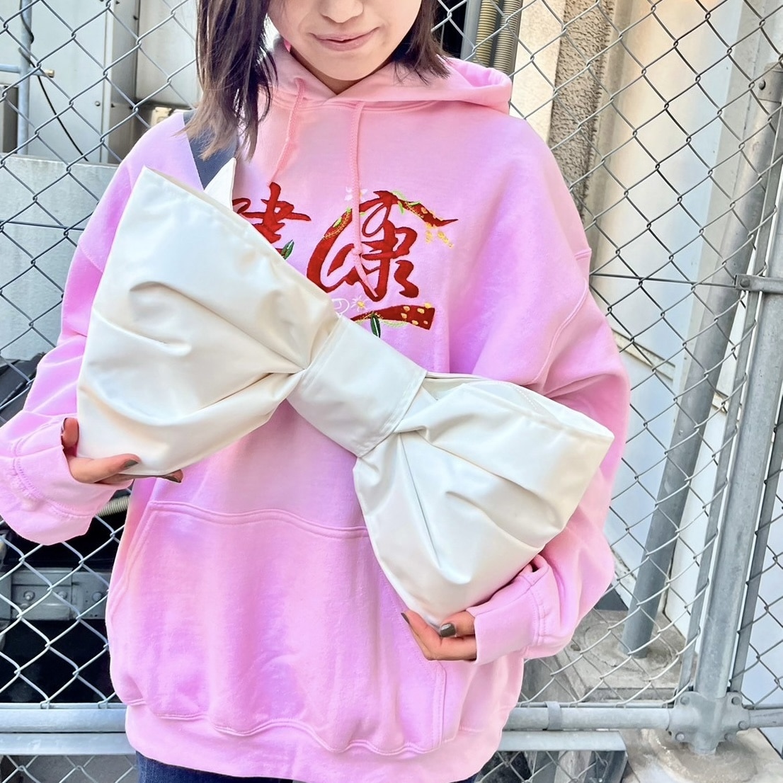 期間限定【 WHOWHAT 】リボンバッグ （ナイロン生地)(F ブラック