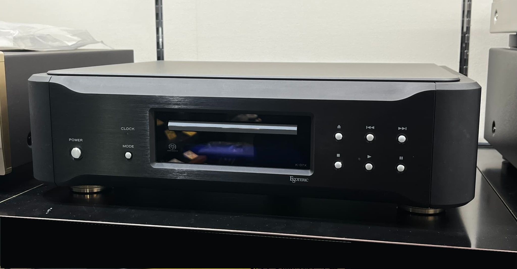 お得な中古品が勢ぞろい!!（アンプ・CDプレーヤー編）｜CAVIN 大阪屋