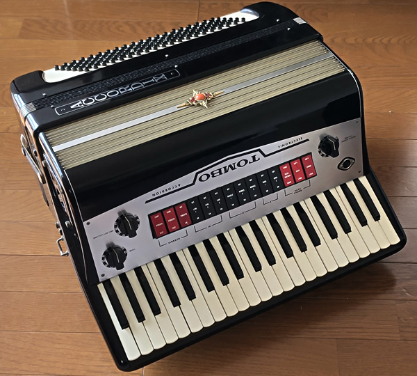 organ69 : [og081]Tombo Accordix A-120