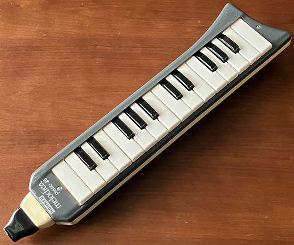 organ69 : [kh207]Hohner melodica piano 26