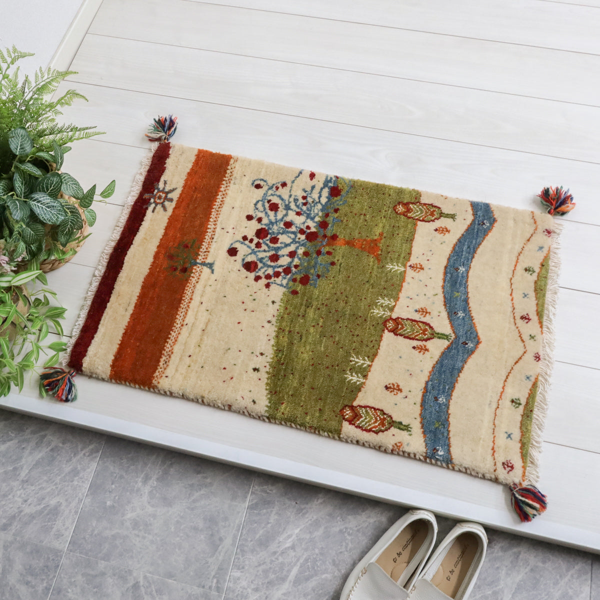 明るく可愛いギャッベ｜北欧系ラグ通販｜ – ギャッベ＆ペルシャ絨毯