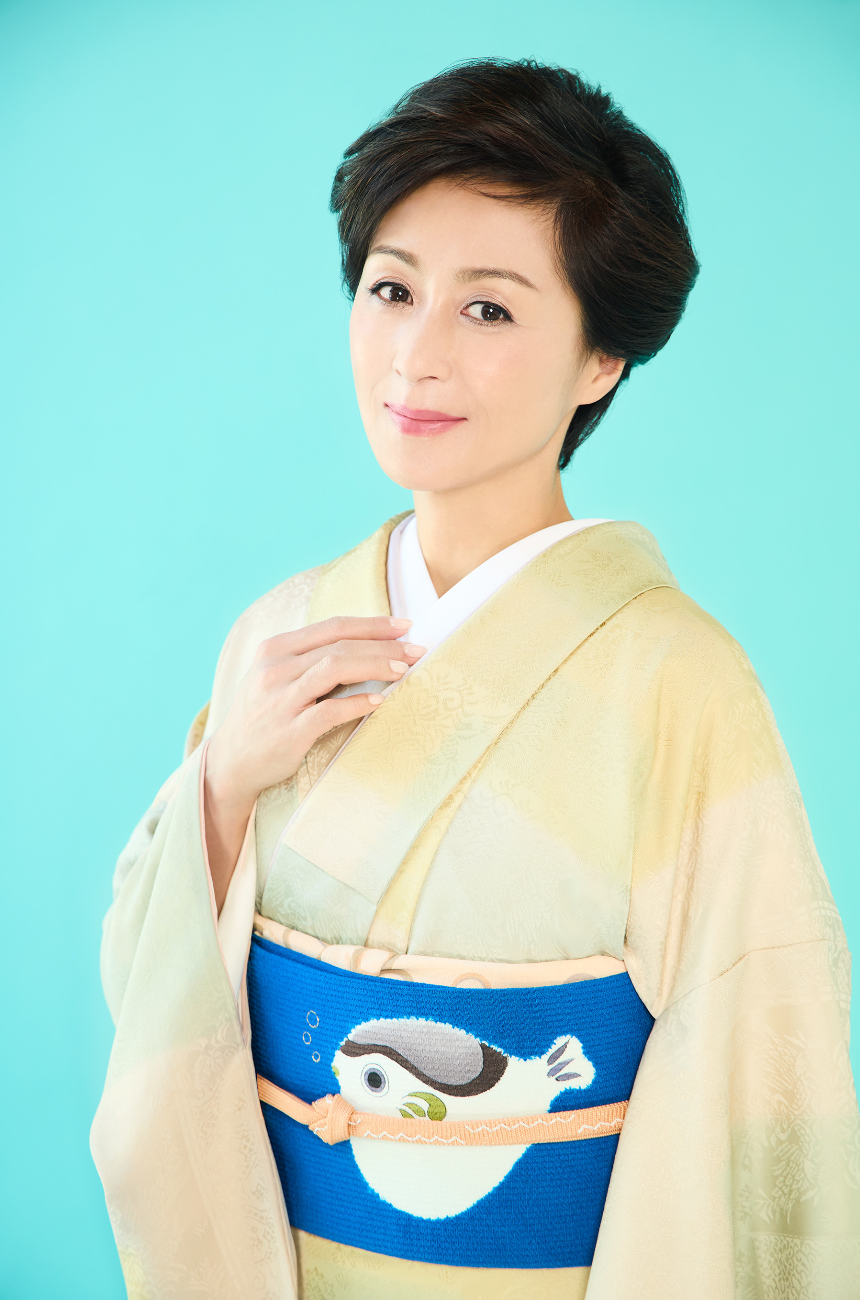 長山洋子が『長山洋子 40周年記念 ポップス＆演歌ベスト』を2月発売へ