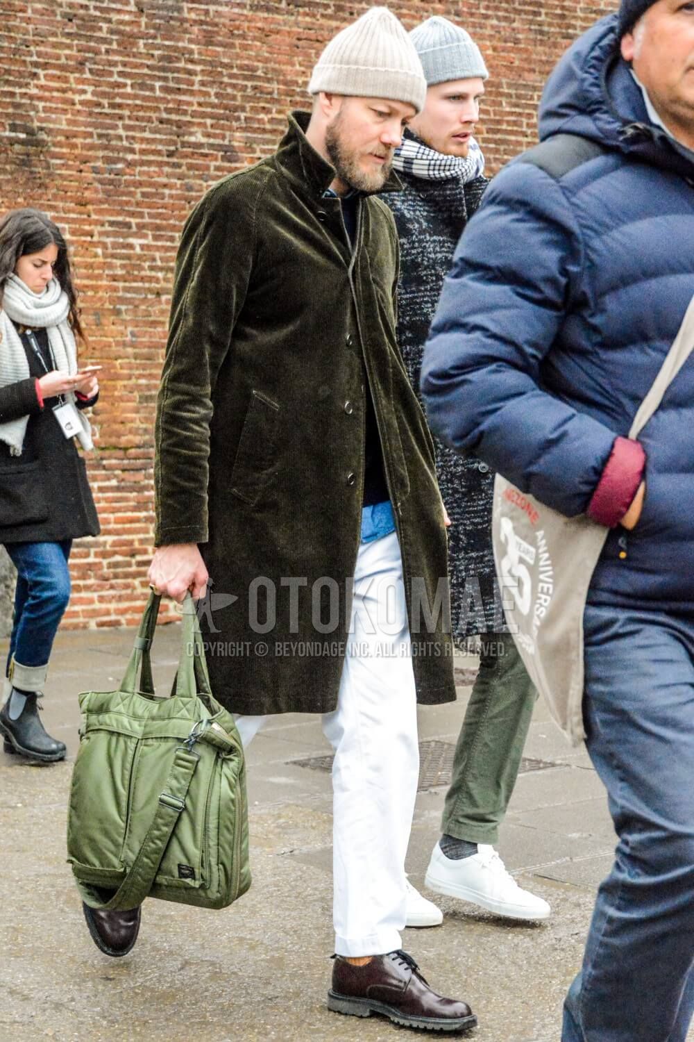 イマ最注目のバッグ！PORTER(ポーター)の「ヘルメットバッグ」の魅力と