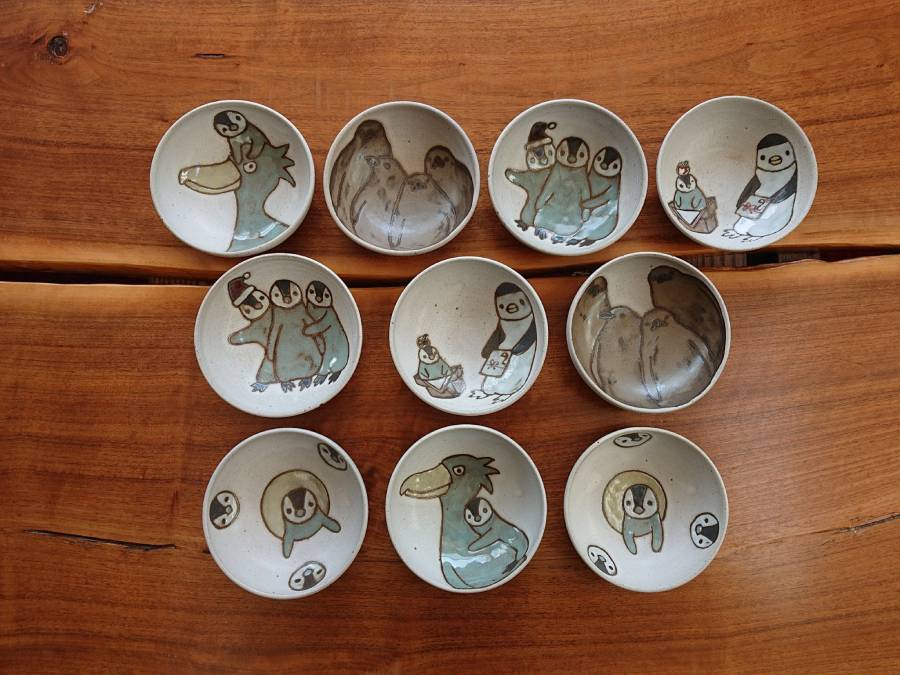 陶器の底にかわいい鳥の絵 見えない部分に光る陶芸作家のこだわり