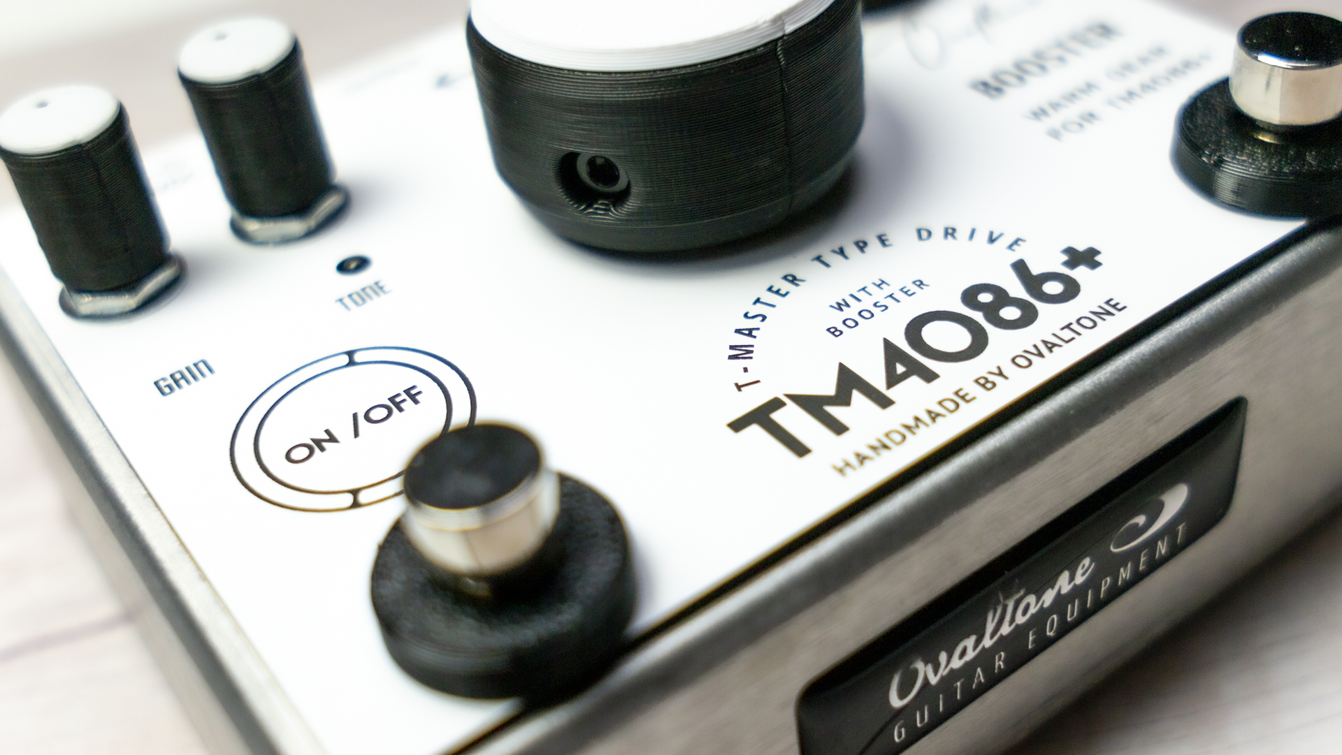 TM4086+ REV. 1.2 – Ovaltone -handmade effect pedals-