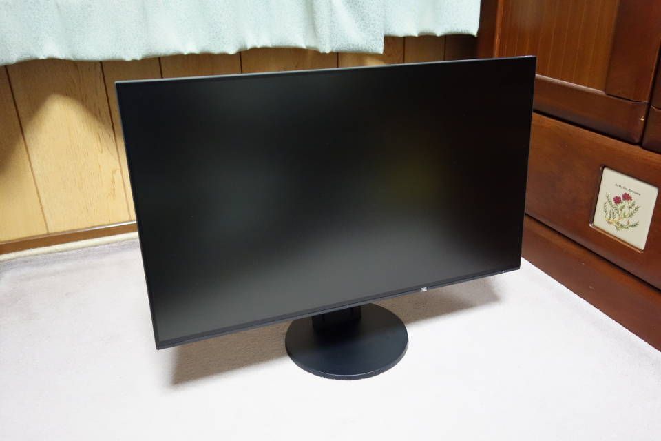 EIZOの液晶モニター FlexScan EV2451-RBKの評価