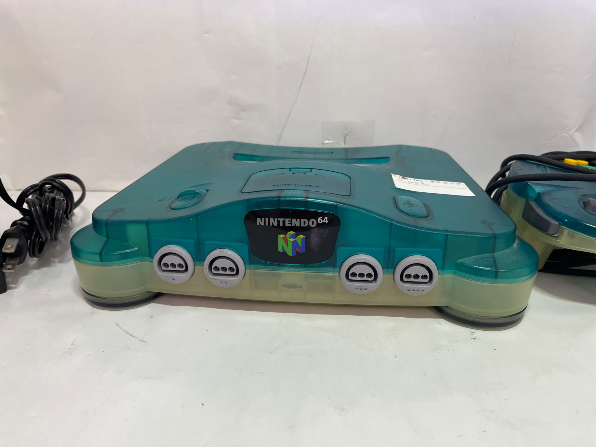 Nintendo ニンテンドー64 クリアブルーの激安通販(詳細情報