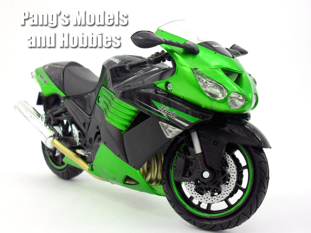 Kawasaki Ninja ZX-14 1/12 Scale Model by NewRay – Pang's Models