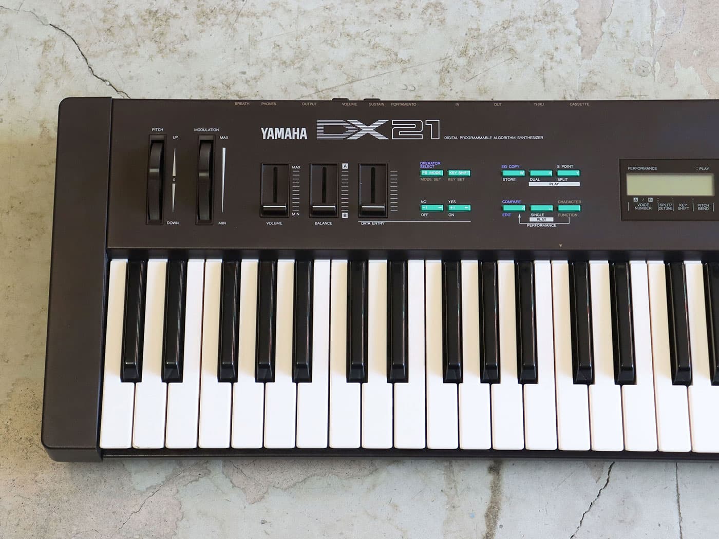 中古】YAMAHA DX21 シンセサイザー - 神奈川県の中古楽器店 パプリカ