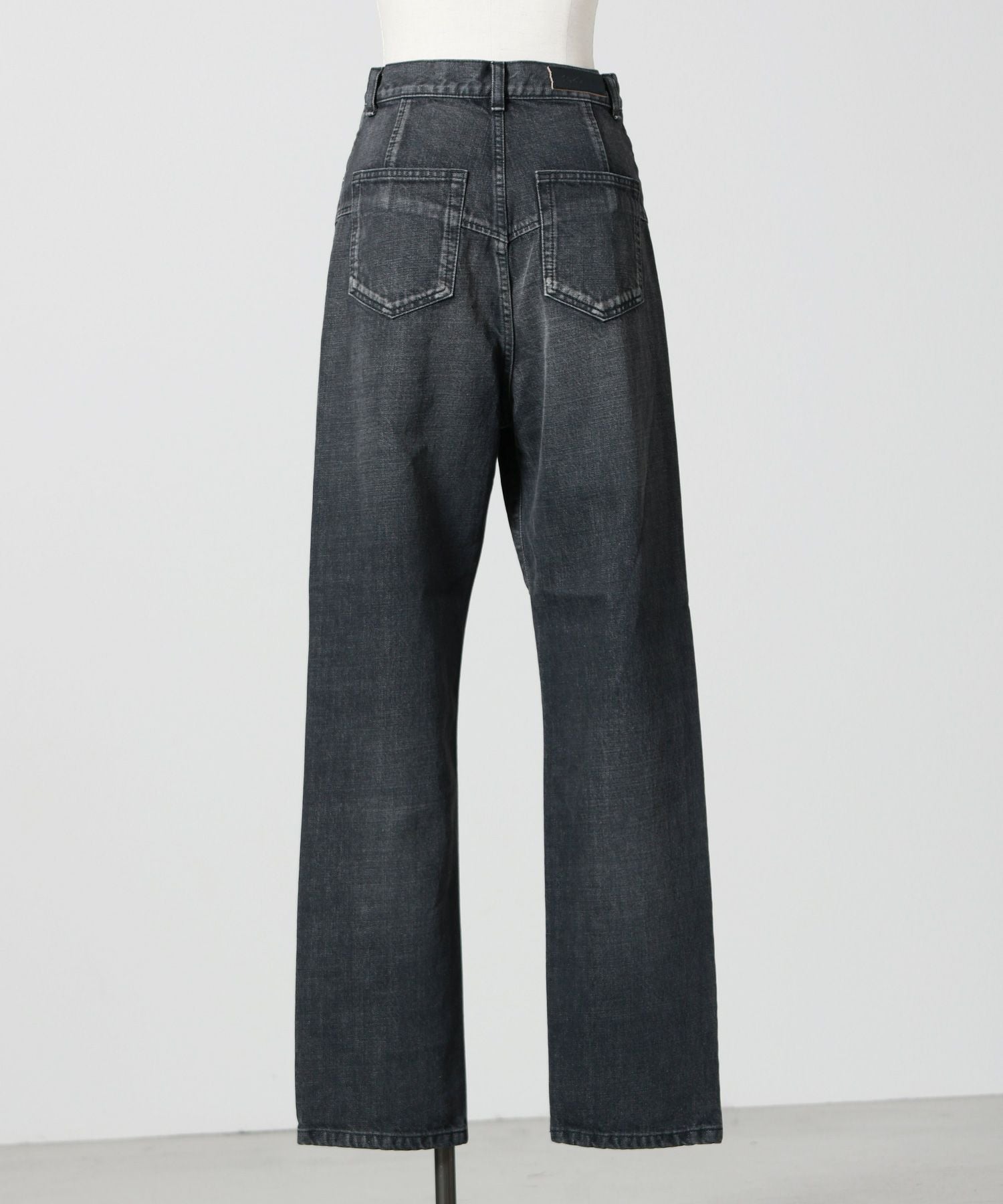 FETICO(フェティコ)】 EMBROIDERED STRAIGHT JEANS｜PARIGOT ONLINE
