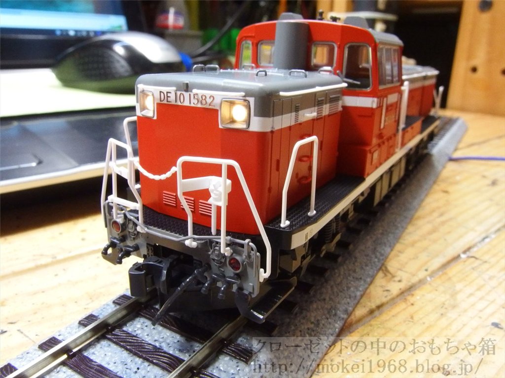 KATO HO DE10 付属品取付け完了です。 ふ～って感じやんす #鉄道模型