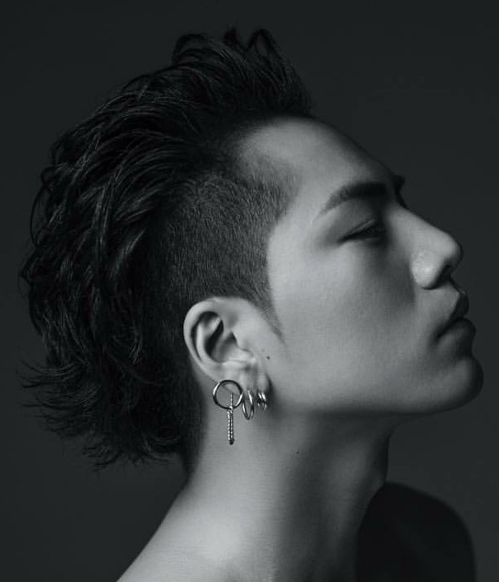 登坂広臣風なピアス #登坂広臣 #ピアス好きな人RT #表面から見える