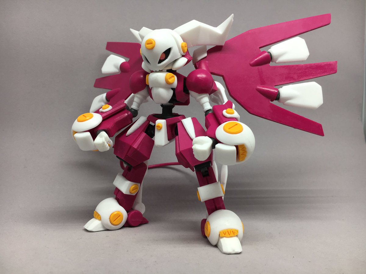 DVL型の三体、 ・ブラックメイル ・ベルゼルガ ・ブロッソメイル の冬