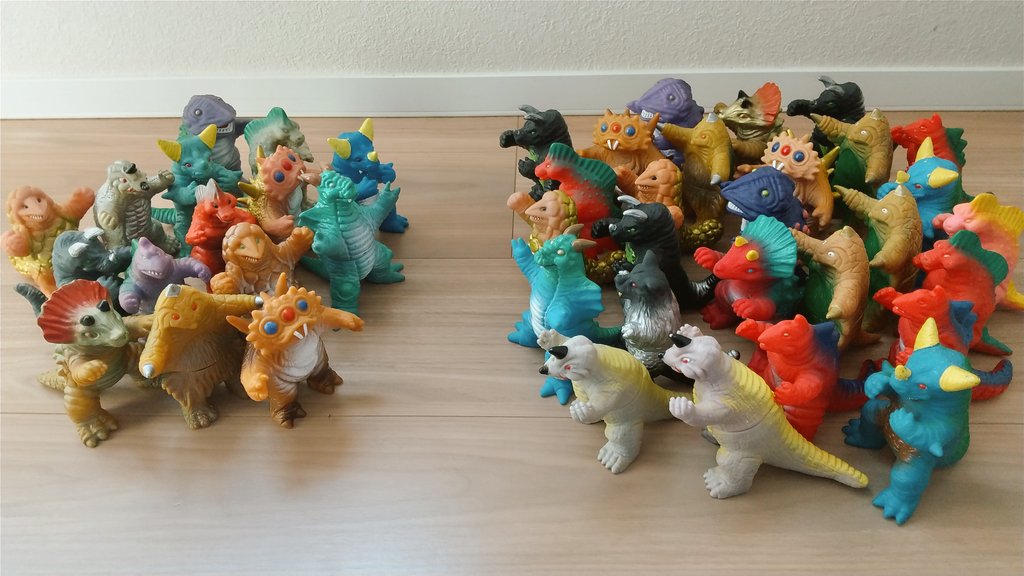 さぁ、みんなのアイドル！ パチもん怪獣の代表格『宇宙戦士がやってき