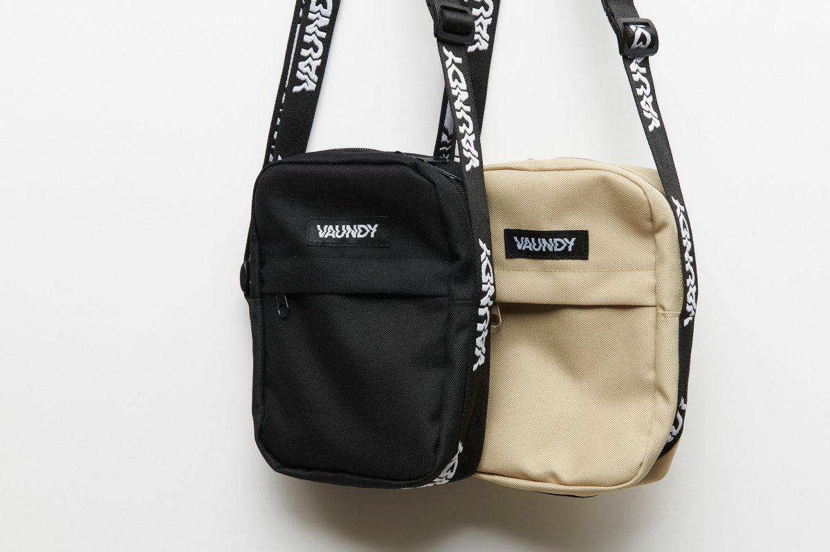 Shoulder Bag ○実用性抜群のショルダーバッグが登場🙌外ポケット有