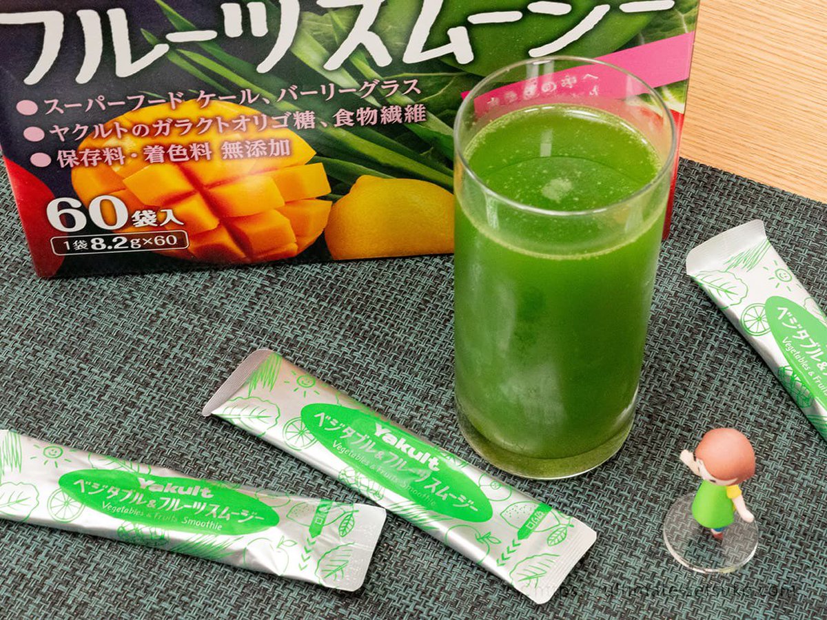 コストコのサプリコーナーに新しく出ていたヤクルトのスムージー発見