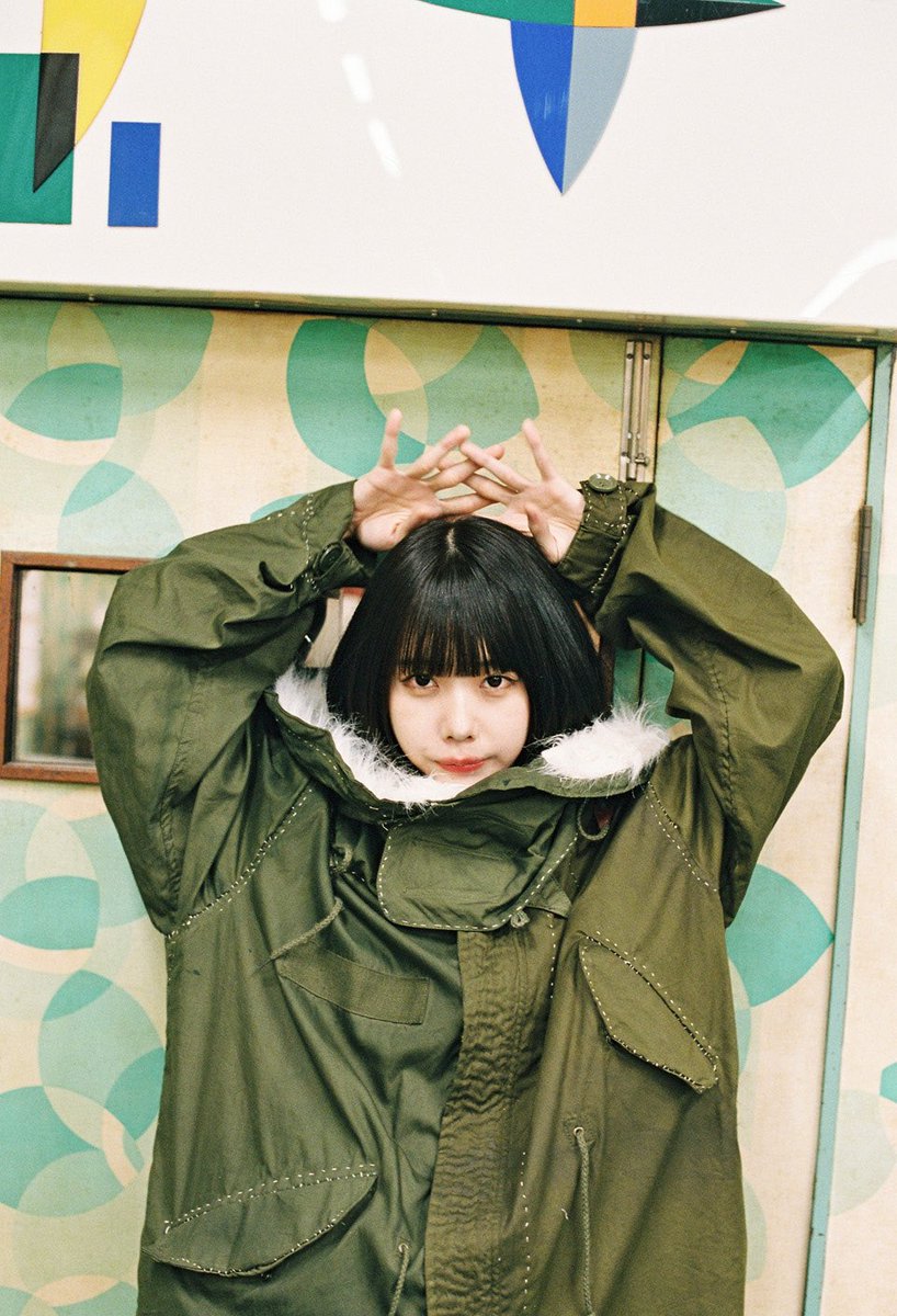 手縫いのモッズコート。M51とM65の二つのデザインを縫いつなぐ