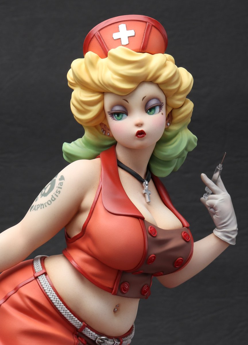 オリジナルフィギュア新作です。 「Playful Nurse」 2月にガレージ