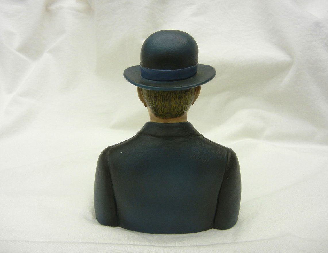 ❕新入荷❕】 当店人気アーティストである マグリット の作品 「人の子