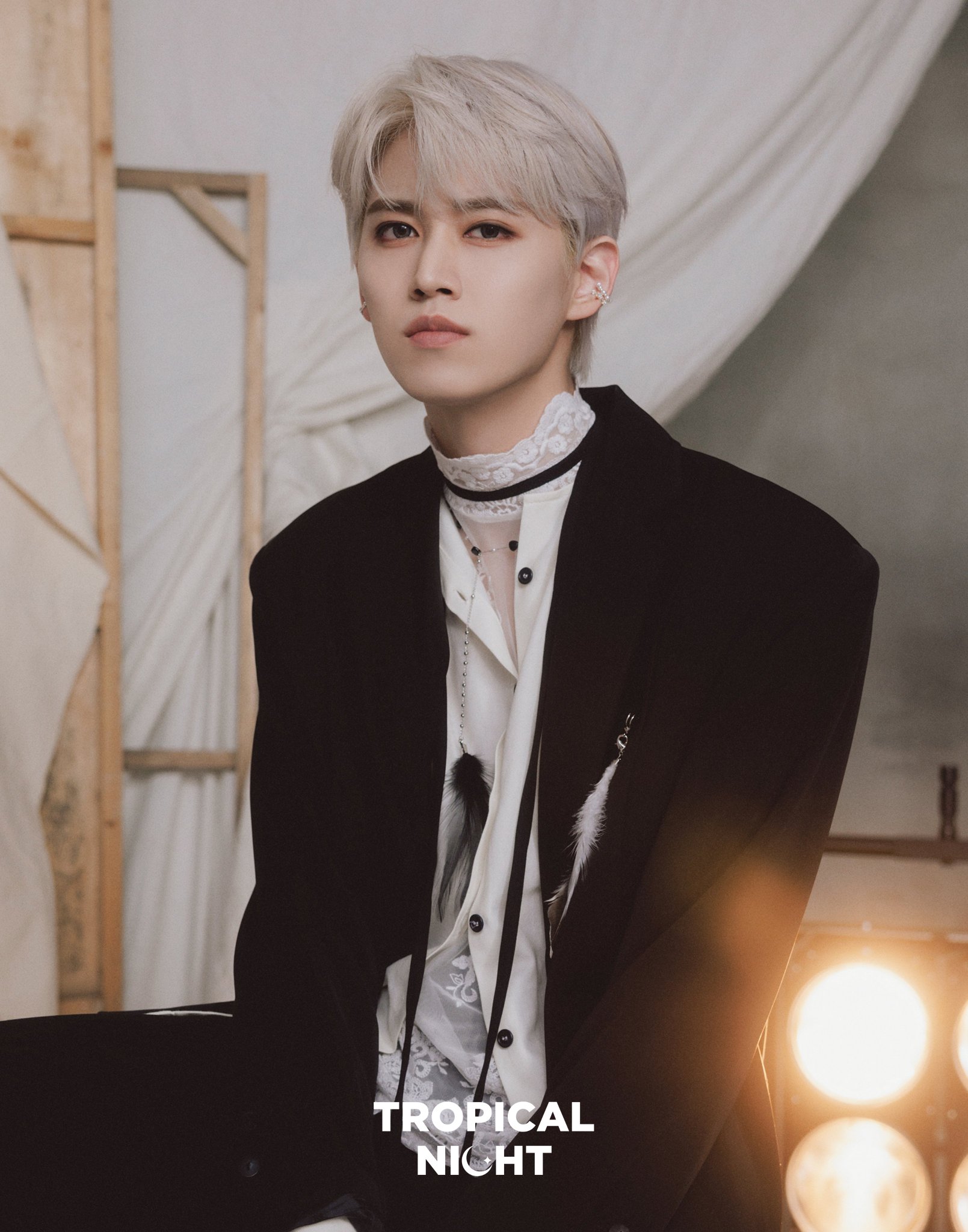 匿名配送】TROPICAL NIGHT白岩瑠姫 タワレコ A賞 チェキ 匿名配送