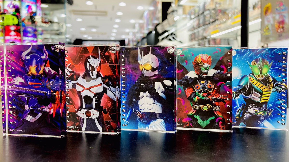 仮面ライダーストア東京店 商品情報】 明日3/10(金)発売のドミノ風