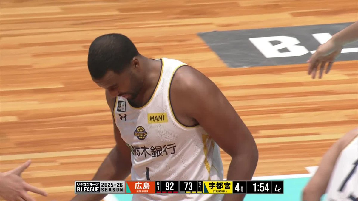 11/9(日) 広島戦 4Q #1 マクリーン選手がファウルを受けながらも決め